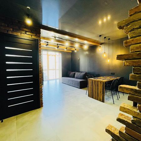 LOFT в RIVER PARK с джакузи Днепр Экстерьер фото