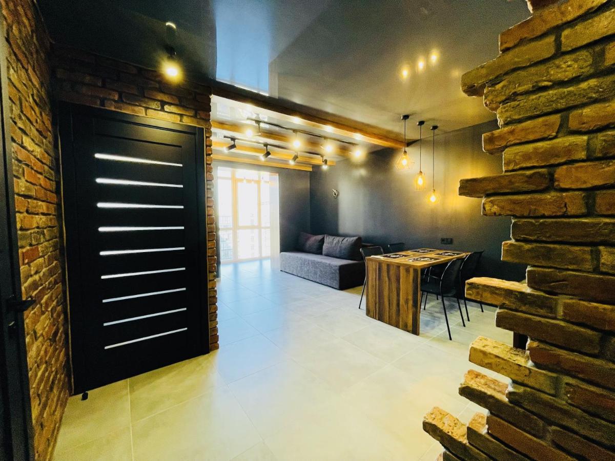 LOFT в RIVER PARK с джакузи Днепр Экстерьер фото